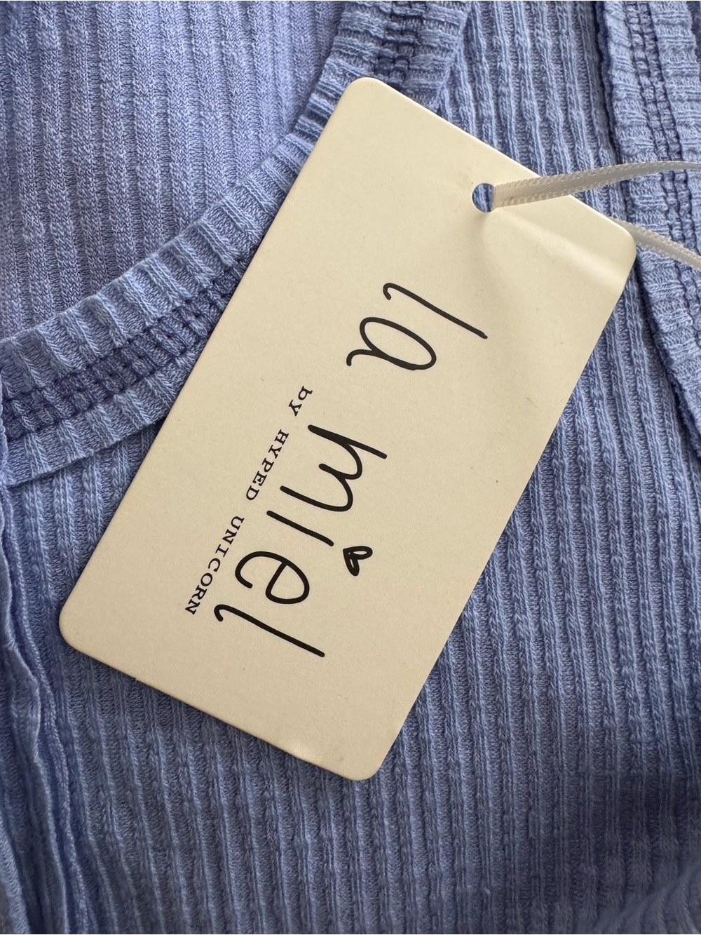 New La Miel Size Small Solid Light Blue Ribbed Henley Tank Top - Picture 3 of 6